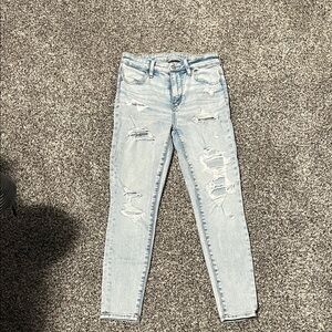 American Eagle Outfitters Light Wash Distressed Skinny Jeans